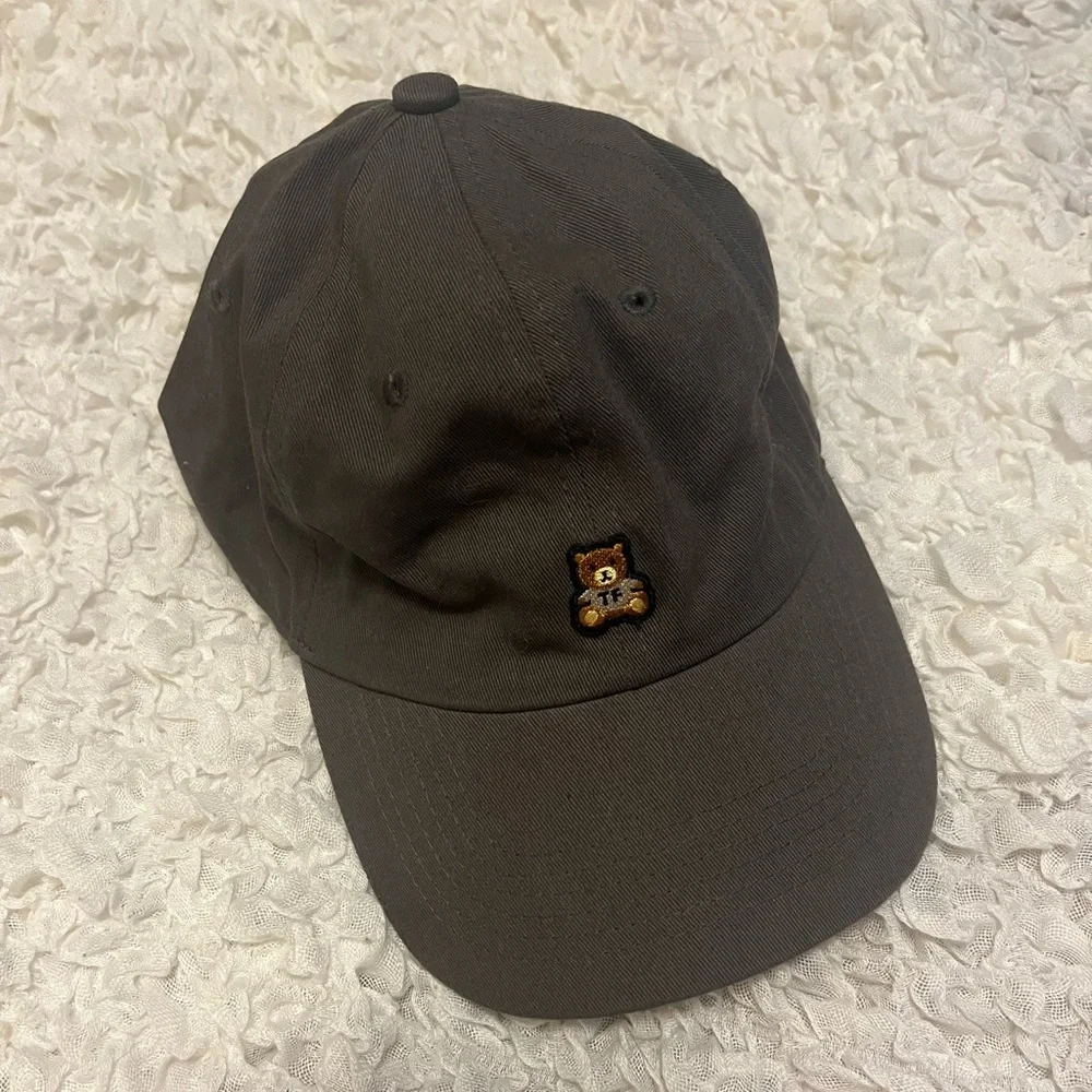 Teddy Fresh Dark Gray Bear Embroidered Unisex Ball Cap